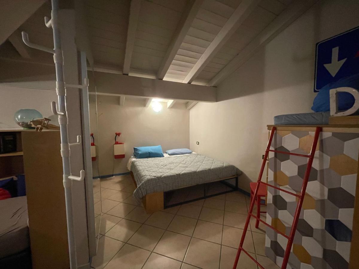 Mansardine Metropolitane Apartamento Bréscia Exterior foto
