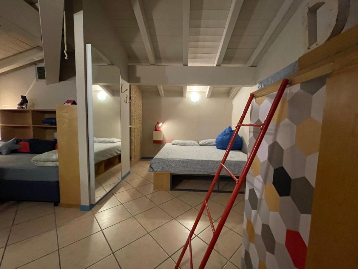 Mansardine Metropolitane Apartamento Bréscia Exterior foto